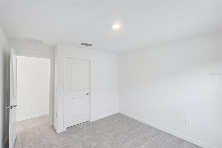 Spacious, unfurnished interior of a new home in Lennar at Turnleaf, Punta Gorda (Image 44). Spacious, unfurnished interior of a new home in Lennar at Turnleaf, Punta Gorda (Image 44).