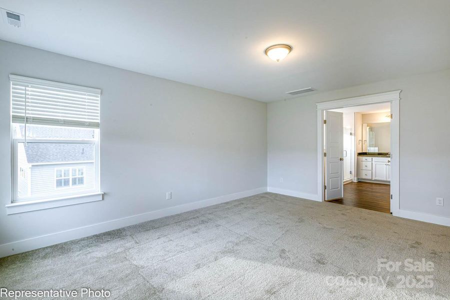 Spacious, unfurnished interior of a new home in Ashton Park, Monroe (Image 25).