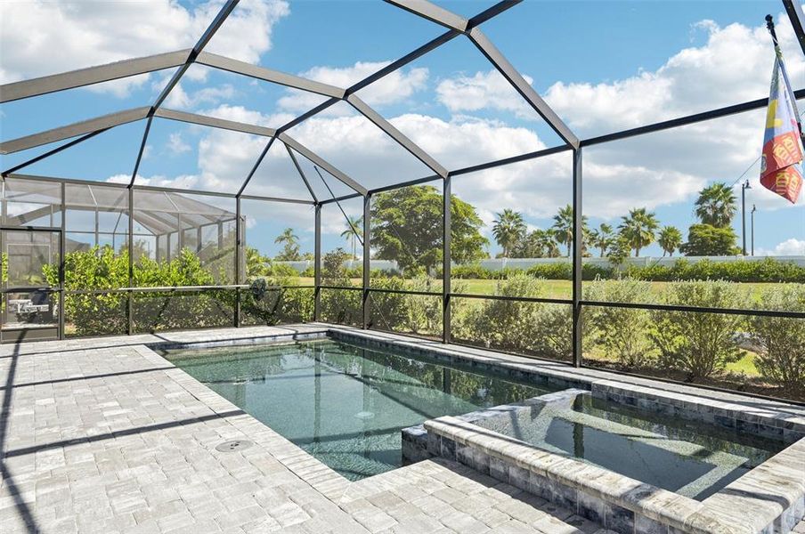 Exterior details and patio area of a home in , Venice (Image 32).