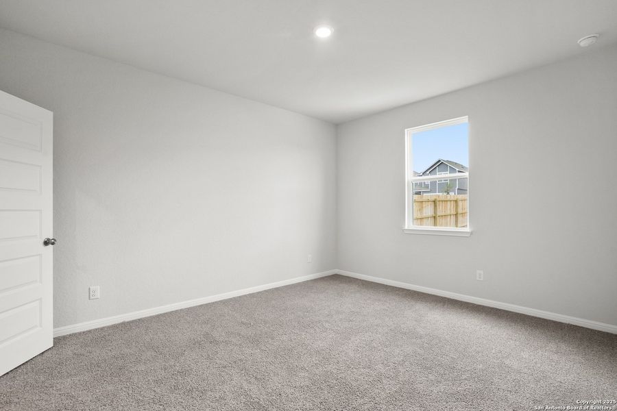 Spacious, unfurnished interior of a new home in Melissa Ranch, San Antonio (Image 16). Spacious, unfurnished interior of a new home in Melissa Ranch, San Antonio (Image 16).