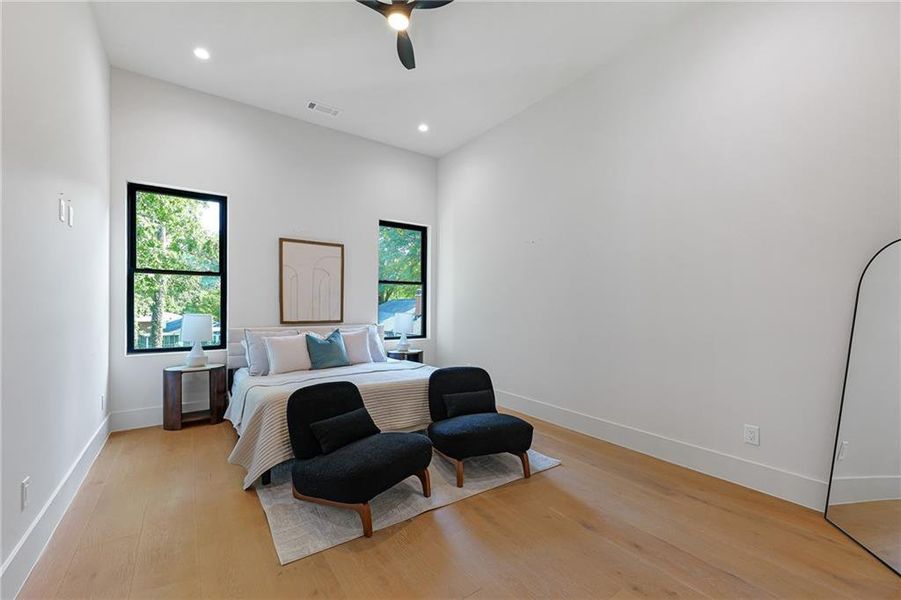 Furnished interior view inside a new home in , Atlanta (Image 7).