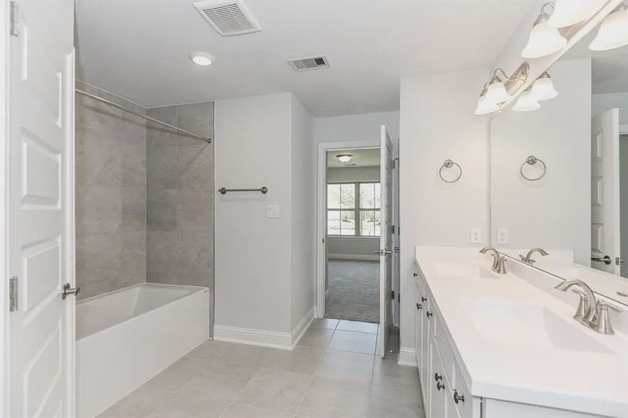 Image 16 of a home in Bayou Maison. Image 16 of a home in Bayou Maison.