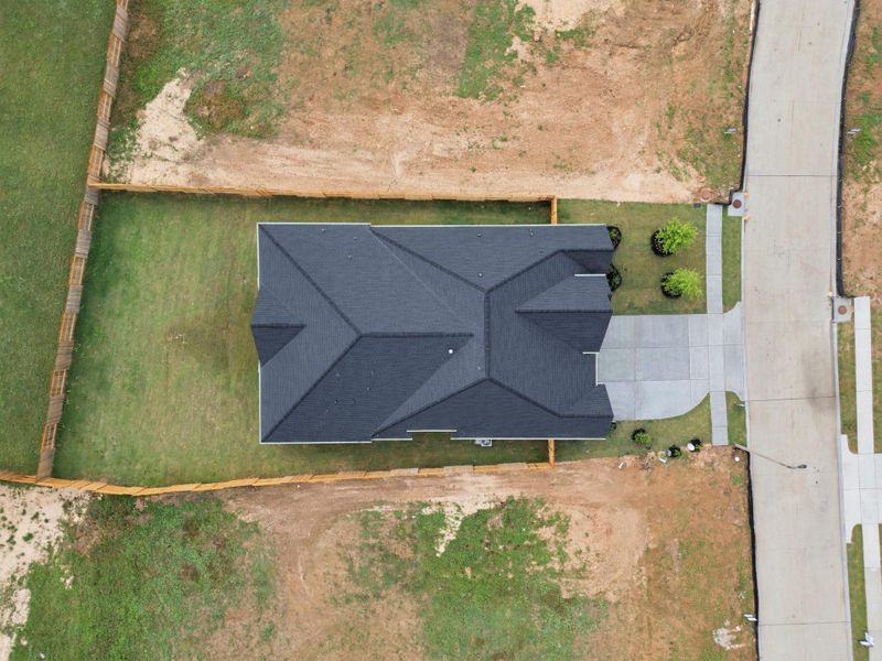 Image 40 of a home in Briarley.