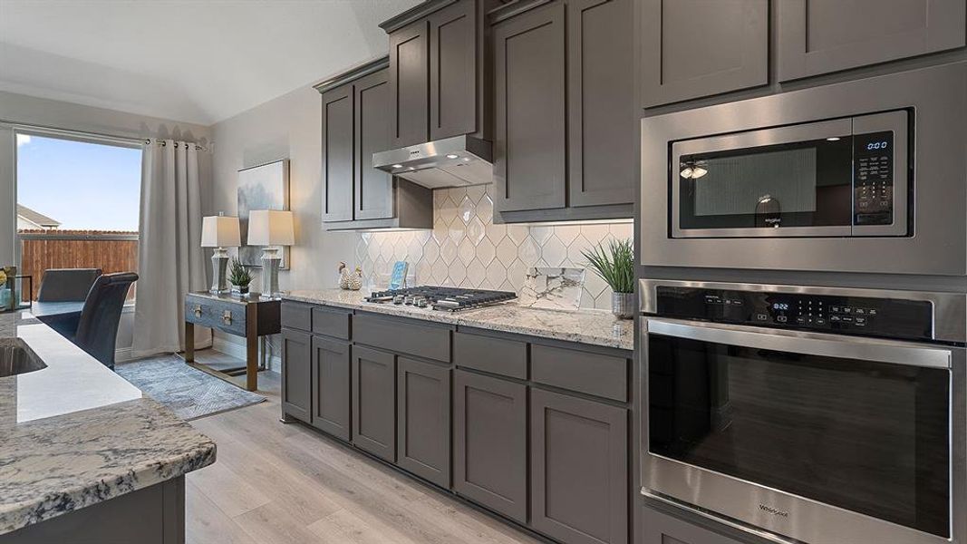 Furnished interior view inside a new home in Lakeview Pointe, Grand Prairie (Image 29).