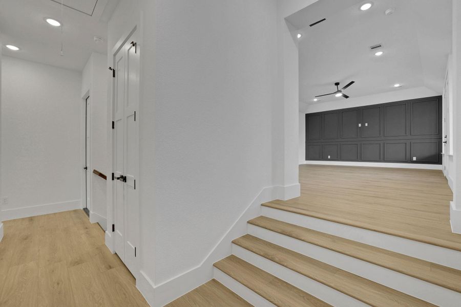 Spacious, unfurnished interior of a new home in , Montgomery (Image 25).