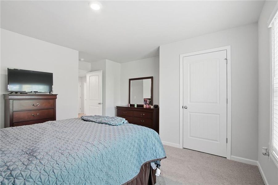 Furnished interior view inside a new home in , Newnan (Image 50).