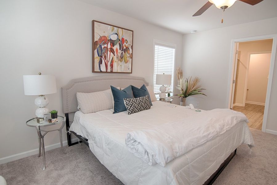 Representative furnished interior of a home built from the Cliffside by Hurricane Builders in Percival Village, Columbia (Image 26).