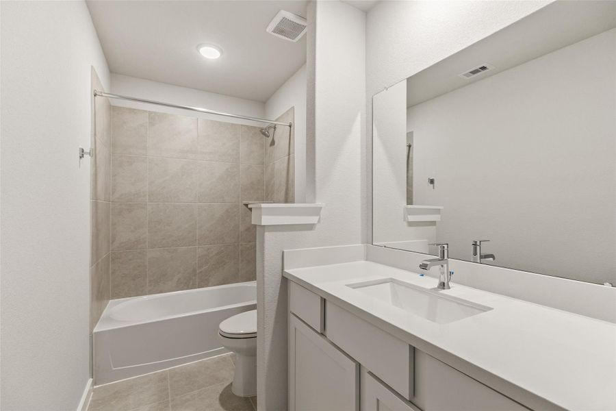 Furnished interior view inside a new home in Colony at Pinehurst, Pinehurst (Image 6).