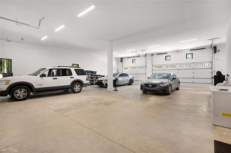 Image 61 of a home in .