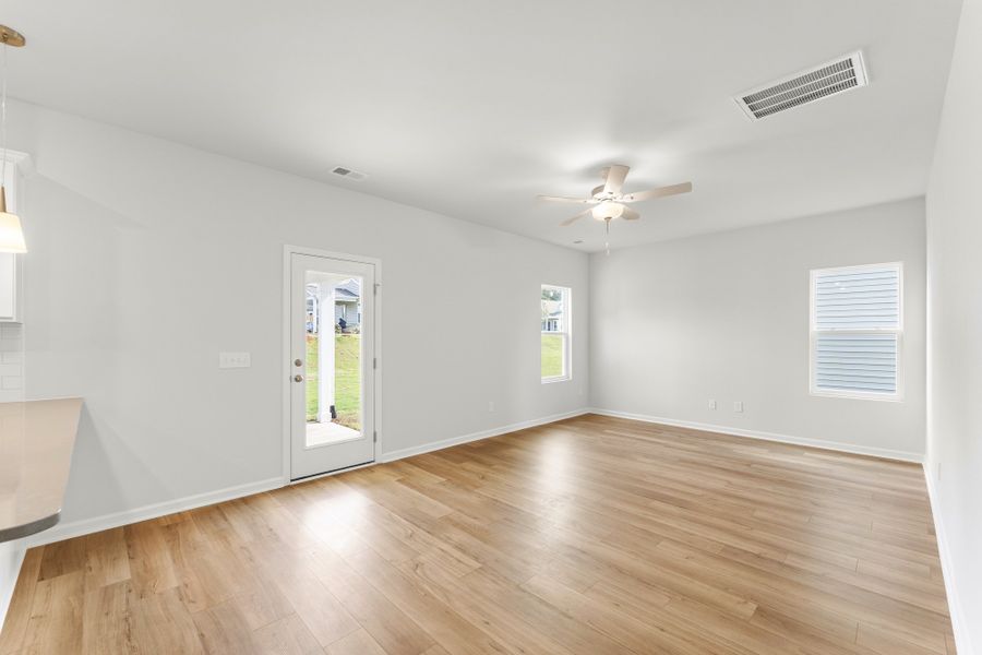 Spacious, unfurnished interior of a new home in Mayfair Village, Spartanburg (Image 14). Spacious, unfurnished interior of a new home in Mayfair Village, Spartanburg (Image 14).