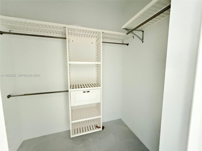 Image 15 of a home in .