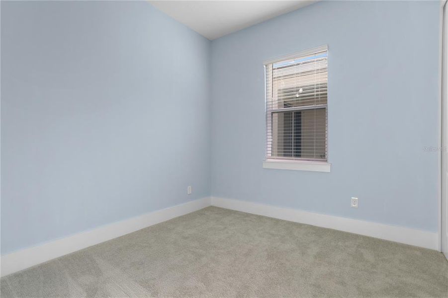 Spacious, unfurnished interior of a new home in , Winter Garden (Image 26).