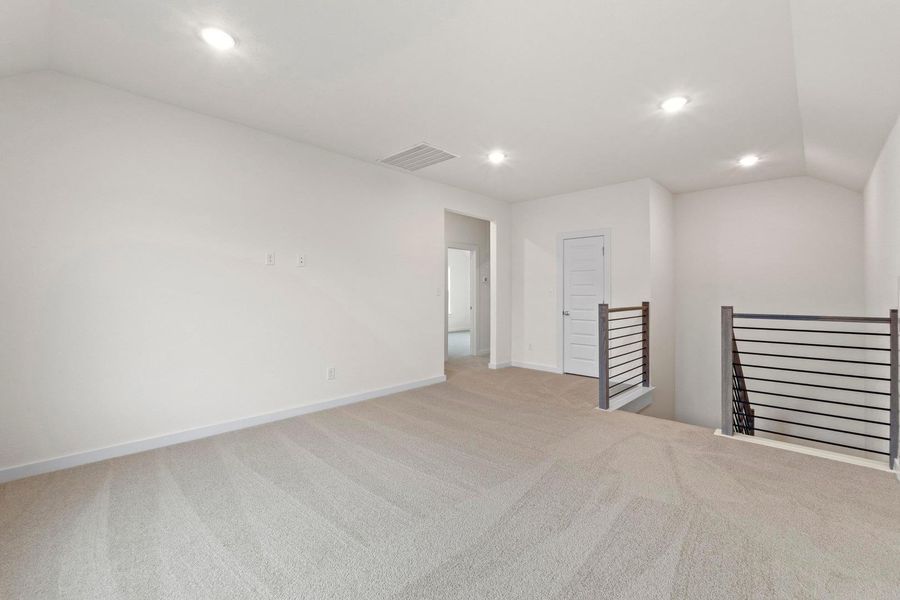 Spacious, unfurnished interior of a new home in Prairie Winds, Hutto (Image 21).
