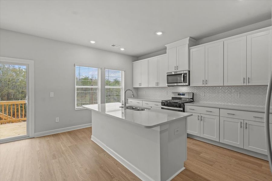 Furnished interior view inside a new home in Chatham Forest, Duncan (Image 5).