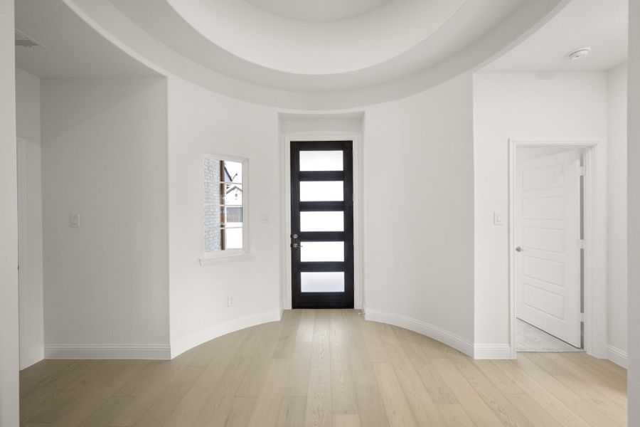 Spacious, unfurnished interior of a new home in Timberbrook, Justin (Image 13).