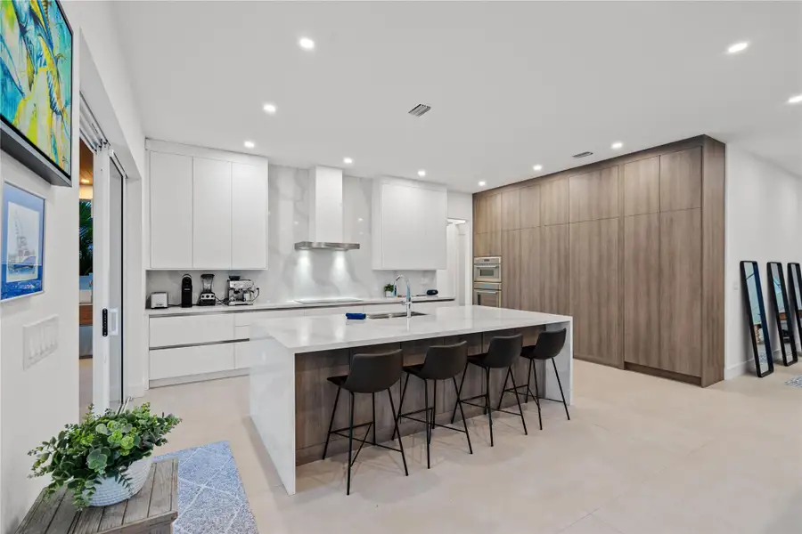 Furnished interior view inside a new home in , Pompano Beach (Image 12).