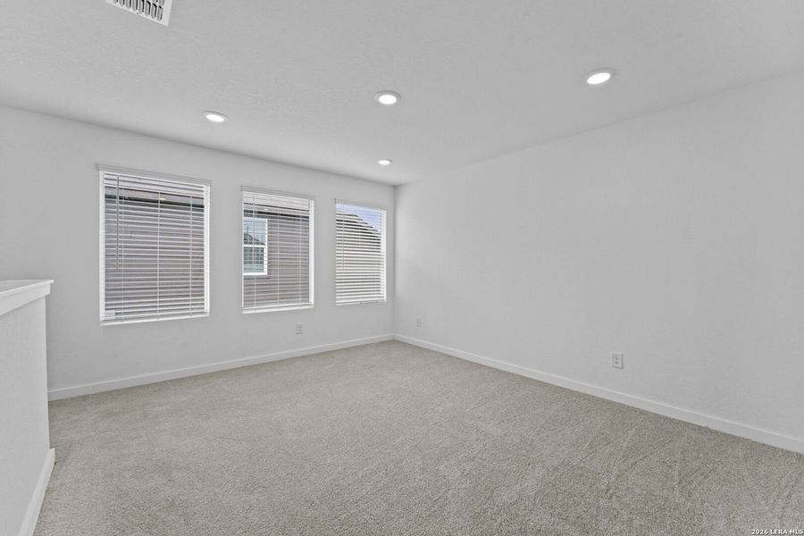 Spacious, unfurnished interior of a new home in Hightop Ridge, Converse (Image 24).