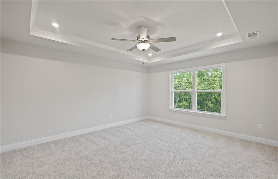 Spacious, unfurnished interior of a new home in Creekside at Skelton, Hoschton (Image 18).