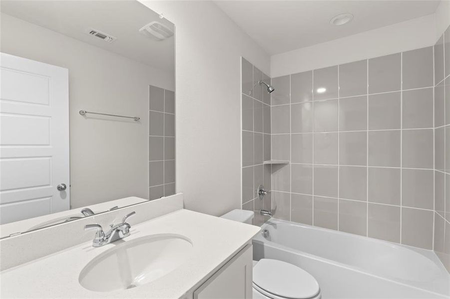 6084 Bursey Bathroom1