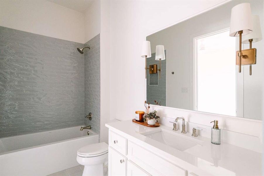 Furnished interior view inside a new home in , Aledo (Image 17).