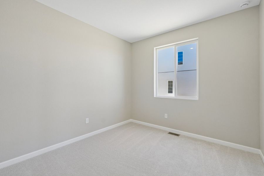 Spacious, unfurnished interior of a new home in The Aurora Highlands, Aurora (Image 14). Spacious, unfurnished interior of a new home in The Aurora Highlands, Aurora (Image 14).
