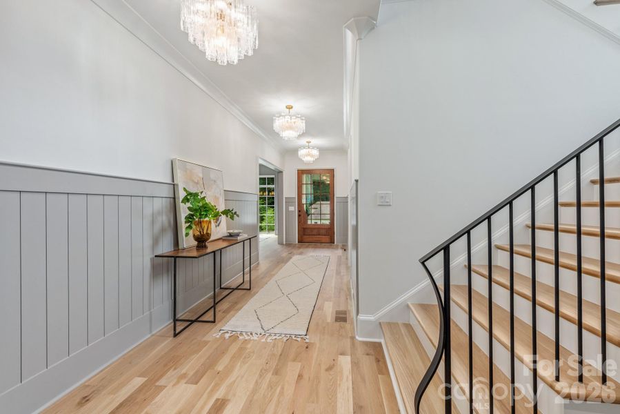 Entrance hall and staircase
