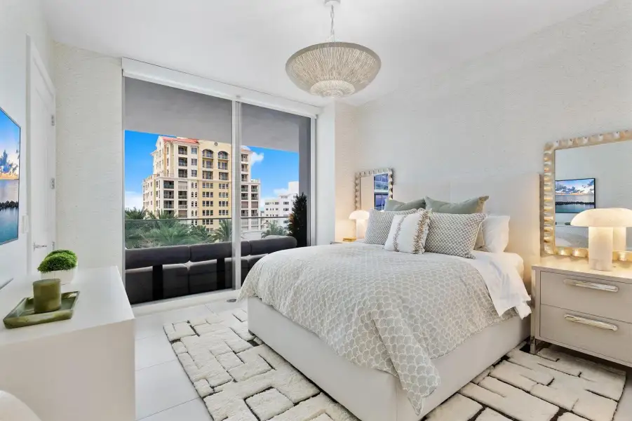 151 N Seabreeze Blvd 602_034
