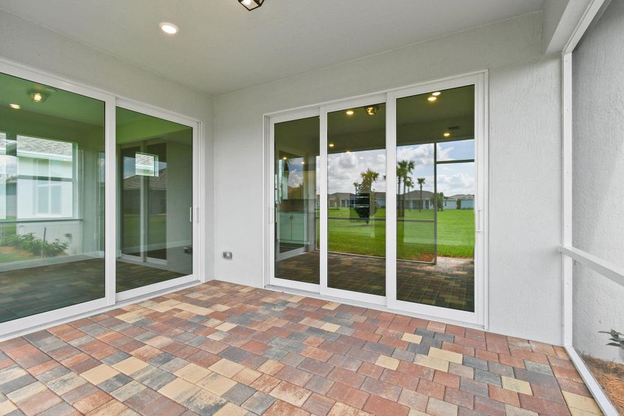 Spacious, unfurnished interior of a new home in Del Webb Tradition, Port St. Lucie (Image 13). Spacious, unfurnished interior of a new home in Del Webb Tradition, Port St. Lucie (Image 13).
