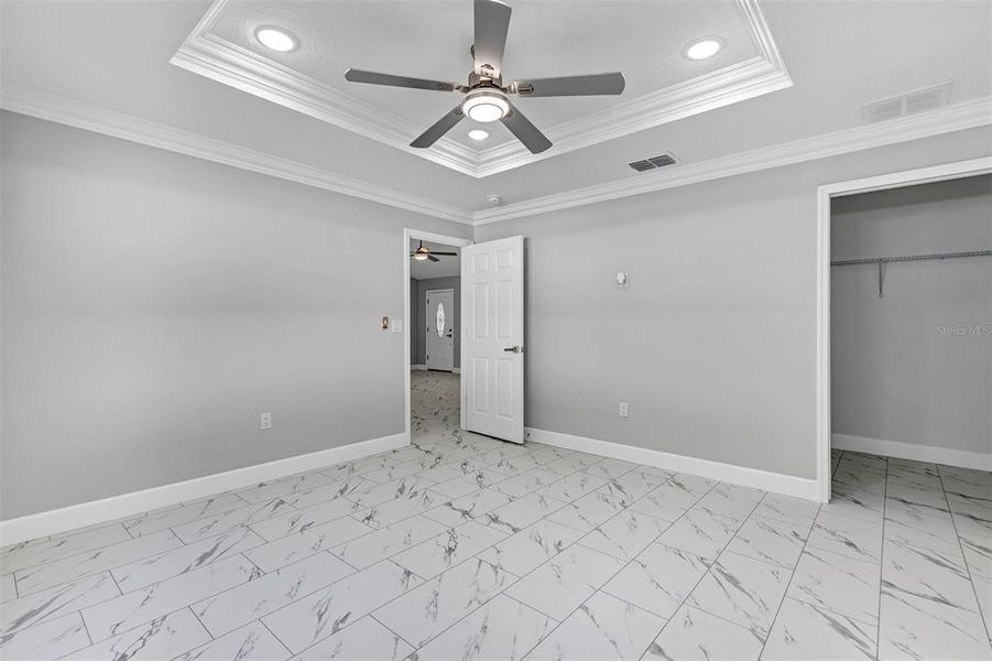 Spacious, unfurnished interior of a new home in , Belleview (Image 35). Spacious, unfurnished interior of a new home in , Belleview (Image 35).
