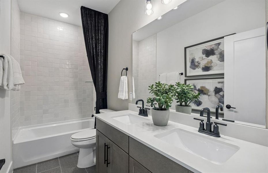 *Model Representation - Spacious secondary bathroom