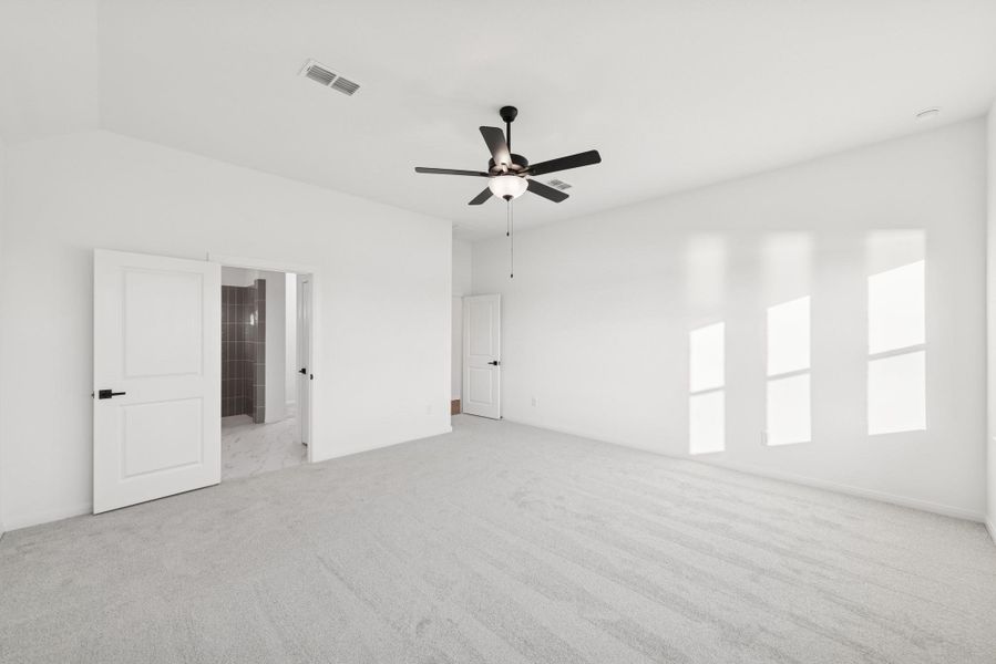 Spacious, unfurnished interior of a new home in Oakwood Estates, Waller (Image 24). Spacious, unfurnished interior of a new home in Oakwood Estates, Waller (Image 24).