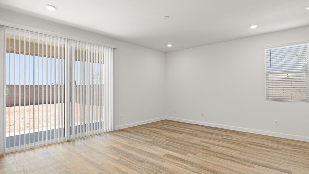 Spacious, unfurnished interior of a new home in Zanjero Pass, Waddell (Image 17). Spacious, unfurnished interior of a new home in Zanjero Pass, Waddell (Image 17).