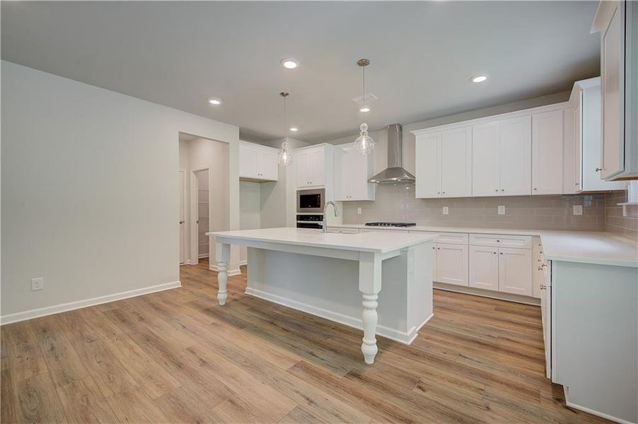 Furnished interior view inside a new home in Hamilton Lakes, Lawrenceville (Image 8).