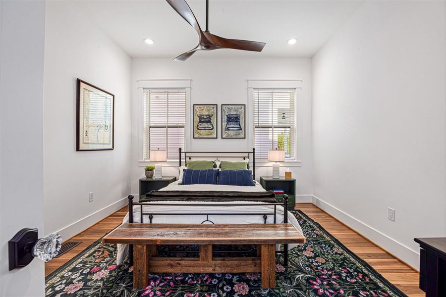 Furnished interior view inside a new home in , Galveston (Image 6).