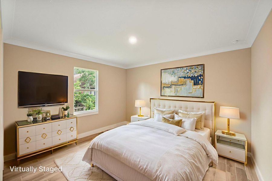 Furnished interior view inside a new home in , Fort Pierce (Image 7).