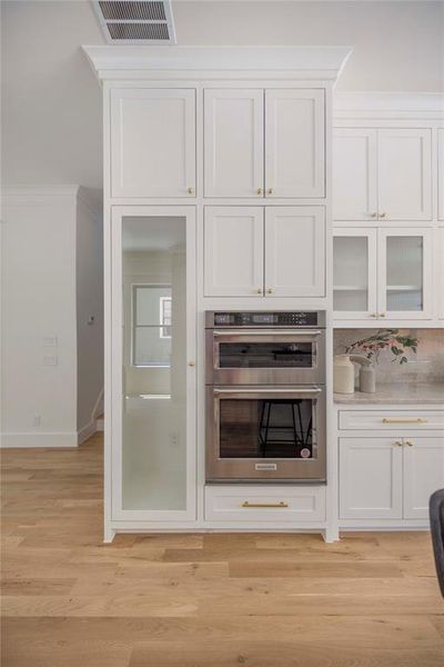 Furnished interior view inside a new home in , Dallas (Image 12). Furnished interior view inside a new home in , Dallas (Image 12).