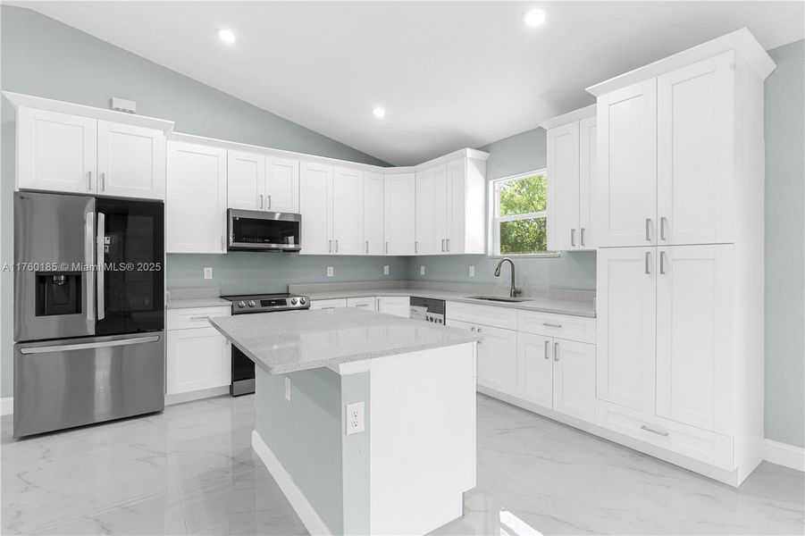 Furnished interior view inside a new home in , Lehigh Acres (Image 7).