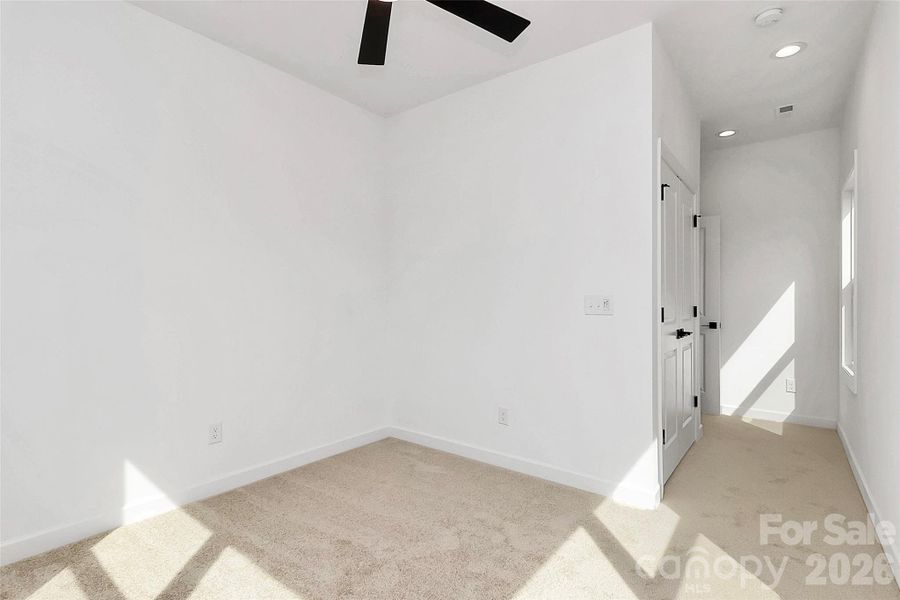 Spacious, unfurnished interior of a new home in , Charlotte (Image 19).