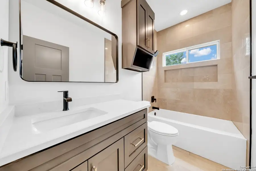 Furnished interior view inside a new home in , Spring Branch (Image 9).