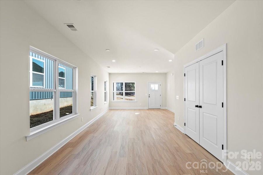 Spacious, unfurnished interior of a new home in , Hickory (Image 10).