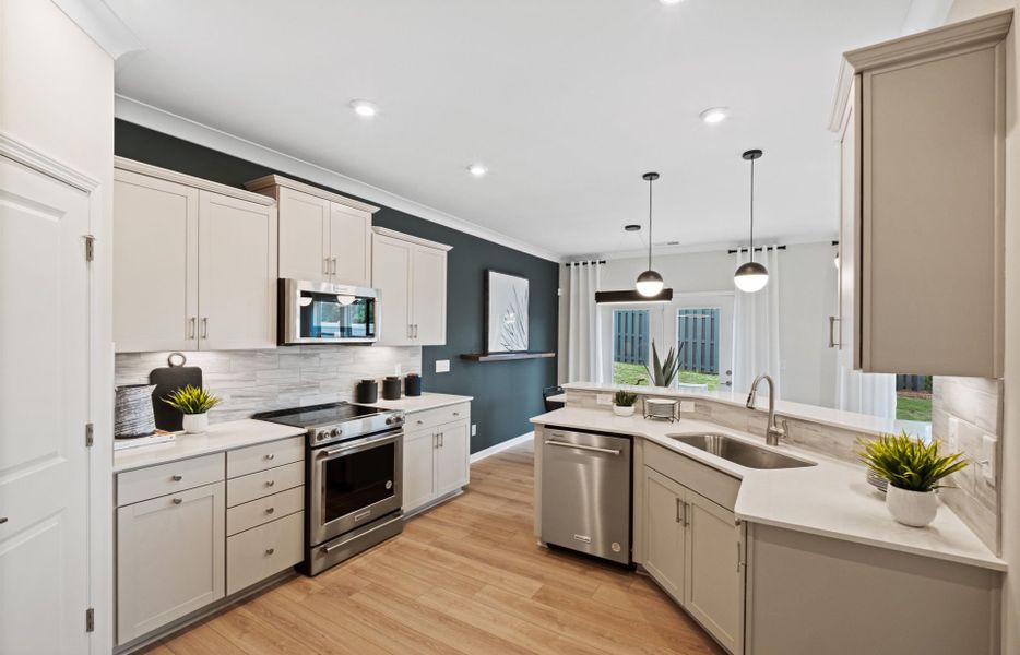 Spacious Open Kitchen Spacious Open Kitchen