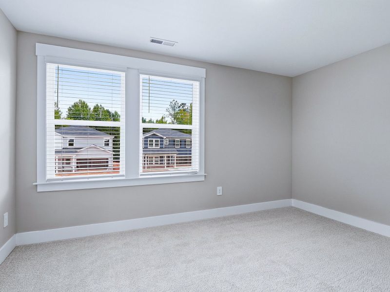 Spacious, unfurnished interior of a new home in Watkins Glen, Raleigh (Image 20).