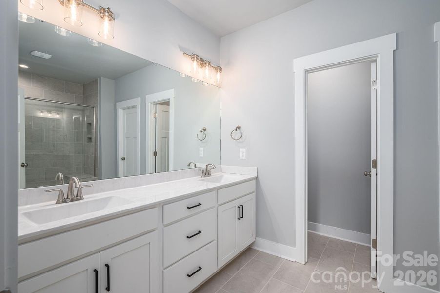 Furnished interior view inside a new home in , Maiden (Image 7).