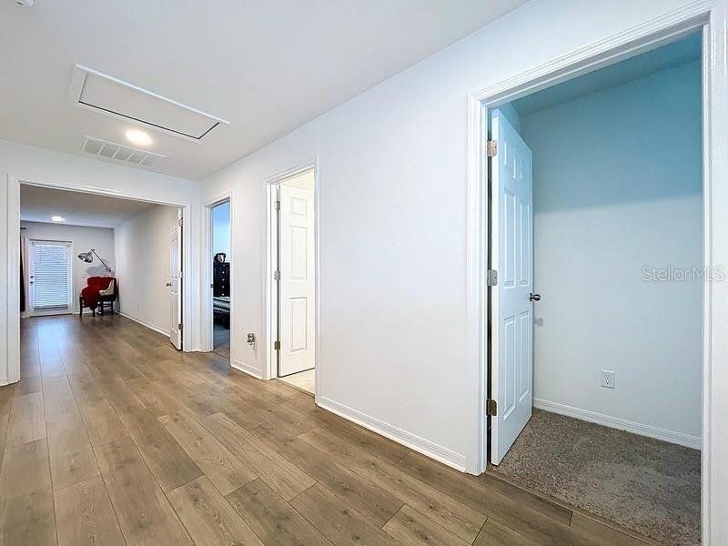 Spacious, unfurnished interior of a new home in , Zephyrhills (Image 23).