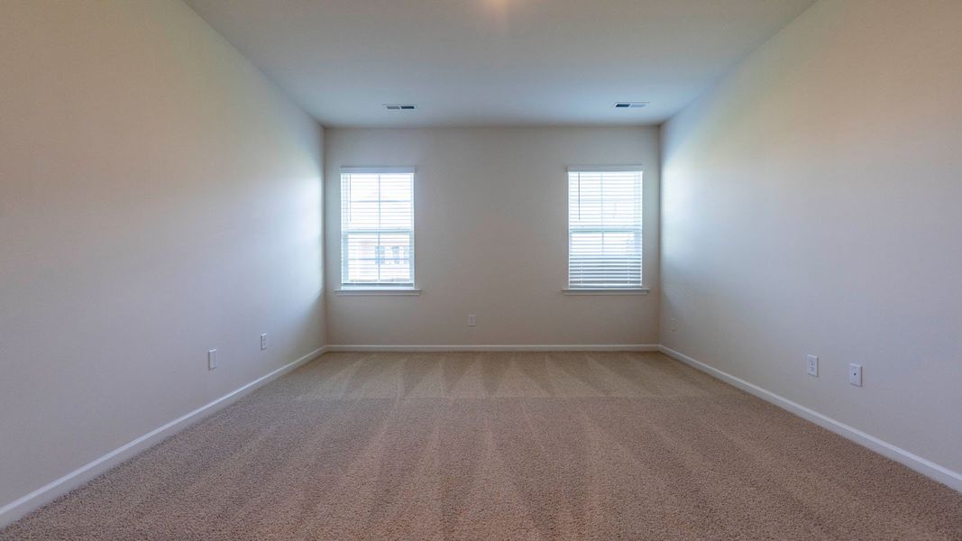 Spacious, unfurnished interior of a new home in Middleton, Greensboro (Image 16).