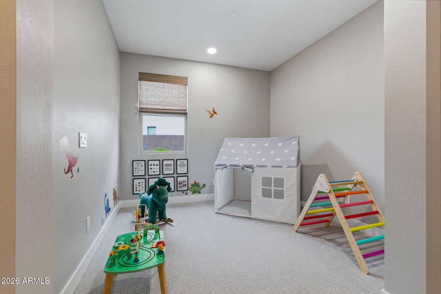 Office/Den Office/Den