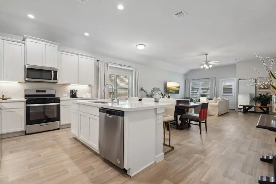 Furnished interior view inside a new home in Sunterra, Katy (Image 9). Furnished interior view inside a new home in Sunterra, Katy (Image 9).