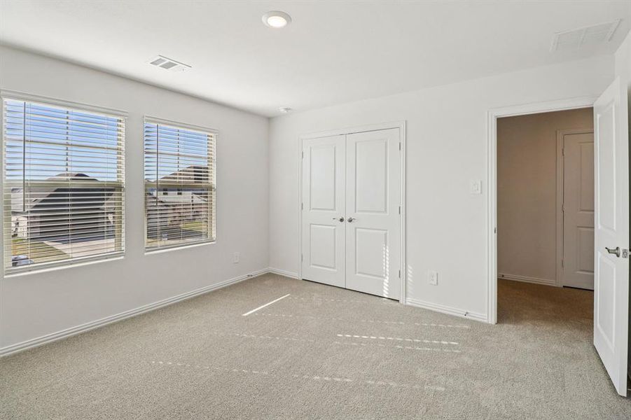 Spacious, unfurnished interior of a new home in , Farmersville (Image 24).