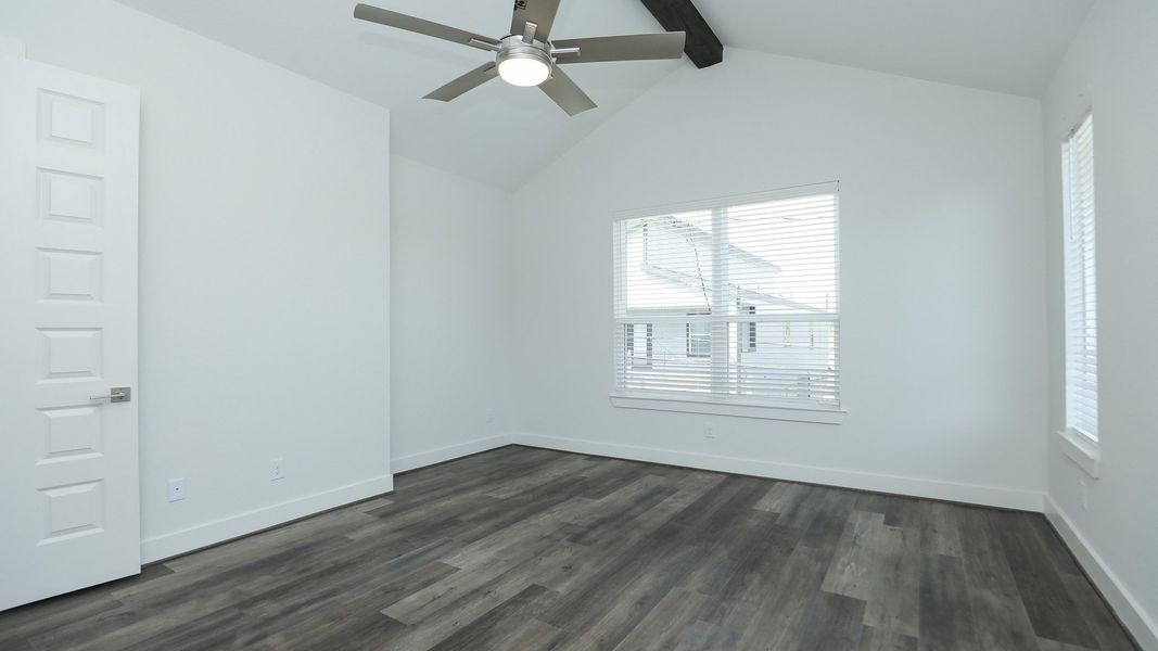 Furnished interior view inside a new home in Independence Heights, Houston (Image 20).