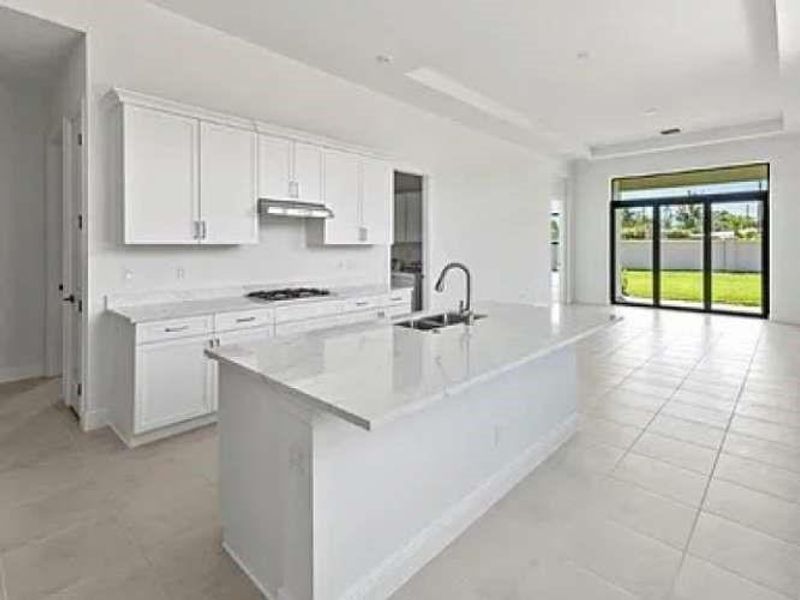 Furnished interior view inside a new home in , Port St. Lucie (Image 9).